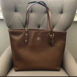 Coach city tote